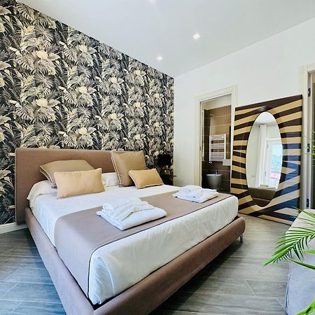 Yourhome - Santa Lucia Rooms Sorrento Ngoại thất bức ảnh